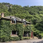 The Mary Mount Hotel 2*